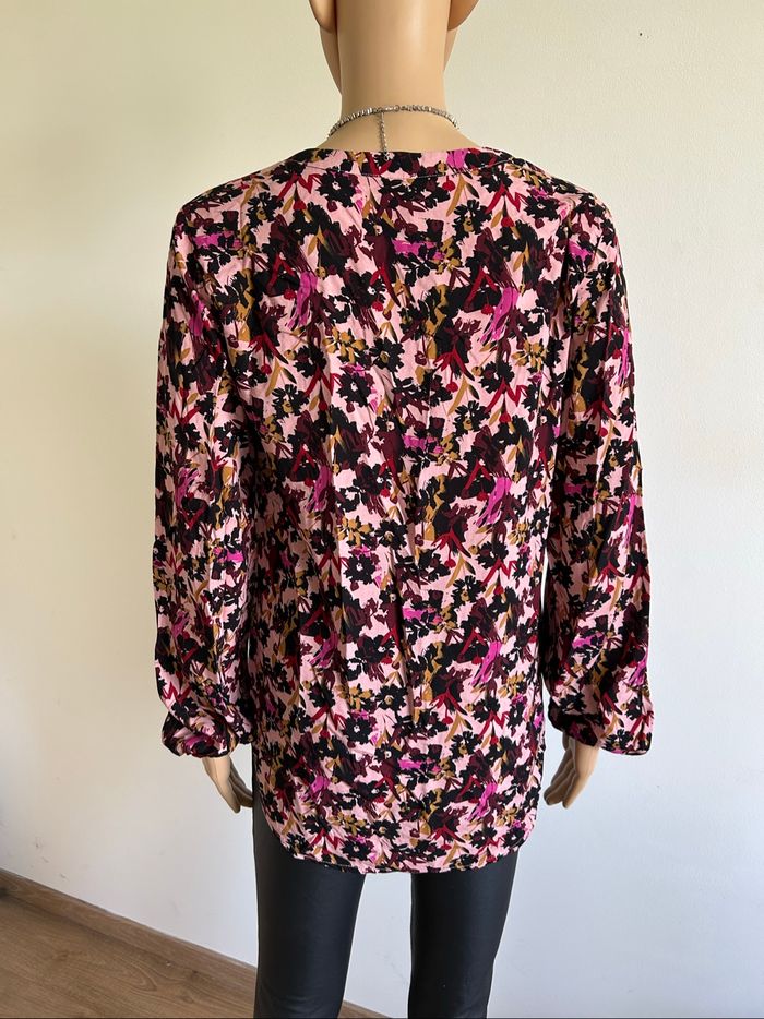 Blouse fleurie neuve à manches longues Soyaconcept taille S (valeur 40€) - photo numéro 5