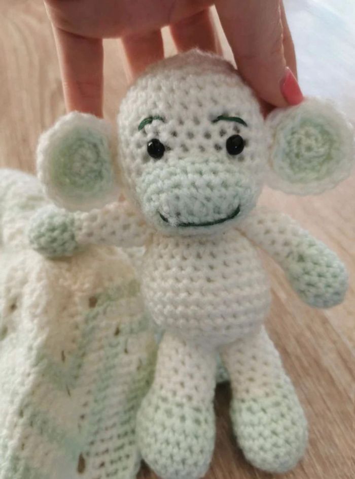 Doudou singe mouchoir crochet neuf - photo numéro 3