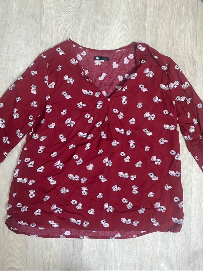 Blouse rouge fleurie TEX – Taille S - photo numéro 2