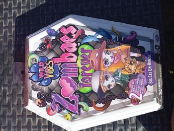 Wild vibs zombaes