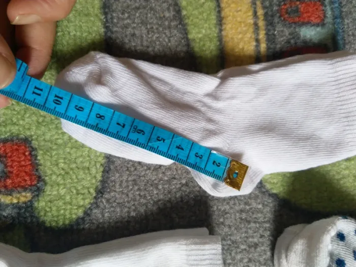 Lot 14 paires de chaussettes diverses marque taille 16-18 - photo numéro 8