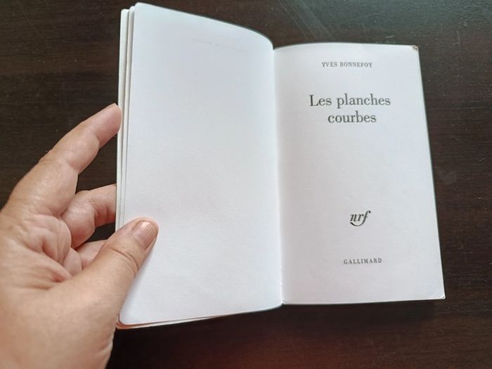 Livre LES PLANCHES COURBES - Yves Bonnefoy - photo numéro 2