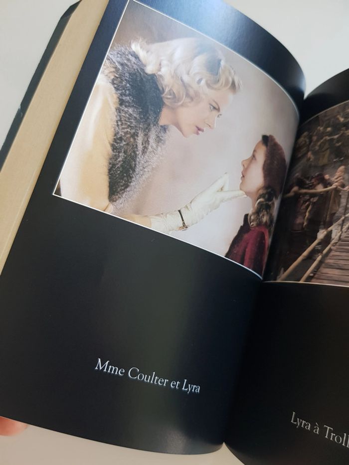 Philip Pullman (Écrivain) À la croisée des mondes, Tome 1 : Les Royaumes du Nord - photo numéro 4