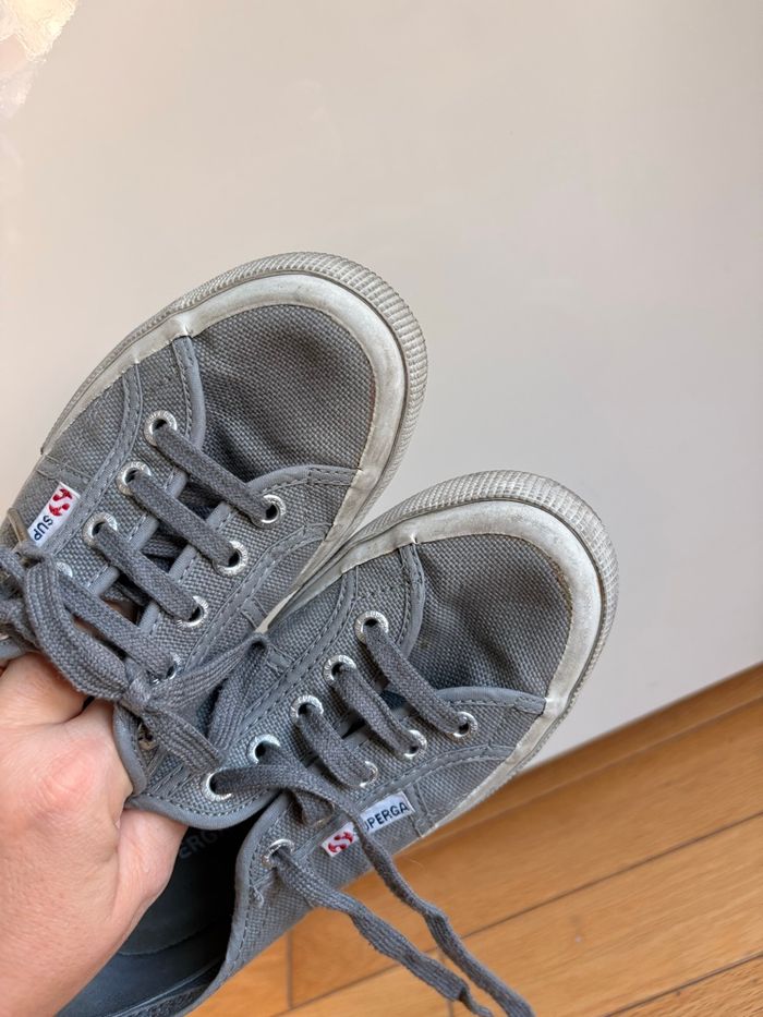 Baskets Superga Grise - Taille 36 - photo numéro 8