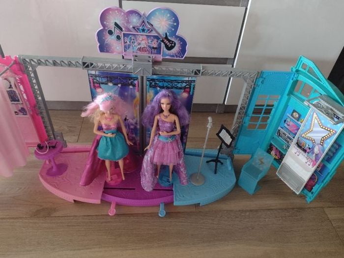 Château Spectacle Barbie Rock'n Royal