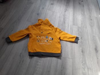 Sweat moutarde 18 mois