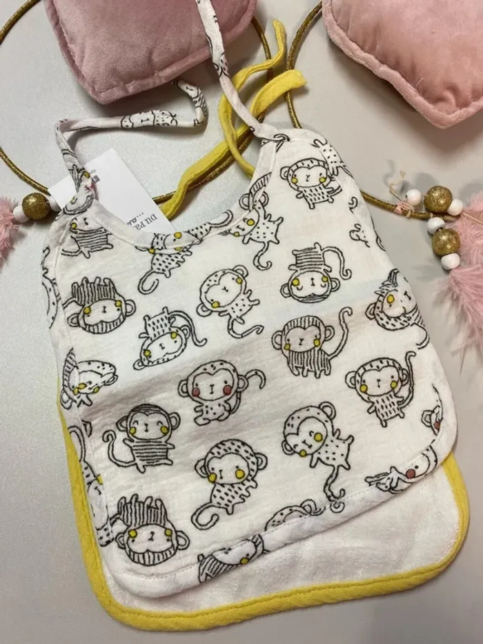 Lot de 2 bavoirs garçon (neuf) - DPAM - photo numéro 3