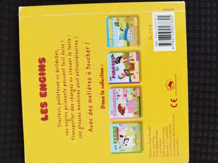 livre cartonné avec matière à toucher Les Engins - photo numéro 3