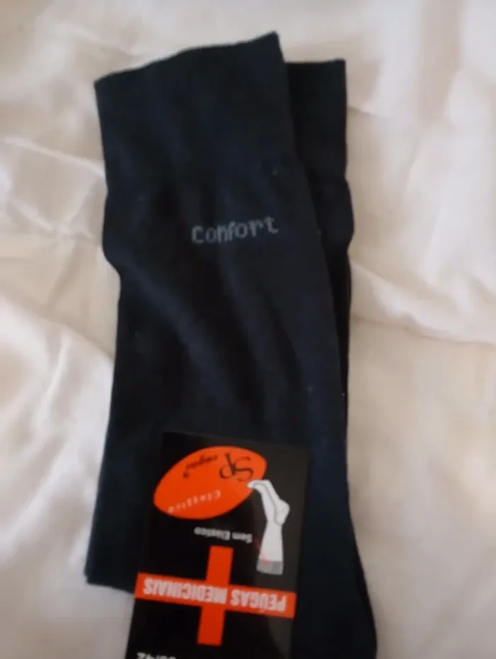 Lot de 3 paires de chaussettes taille 39/42 - photo numéro 3