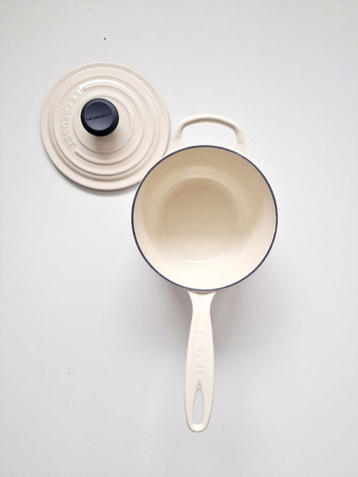 Le Creuset - Casserole en fonte émaillée - Crème - 1,5 litres - photo numéro 6