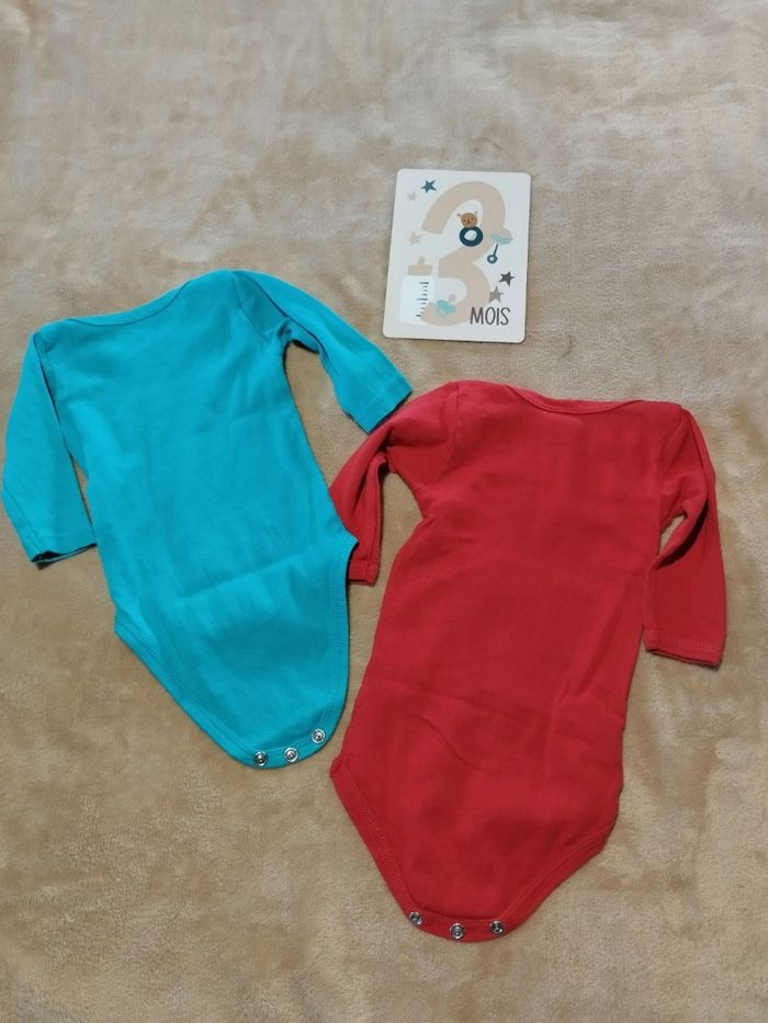 Lot de 2 bodies - photo numéro 4