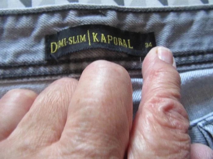 Jean gris slim  homme taille 34 US Kaporal - photo numéro 2