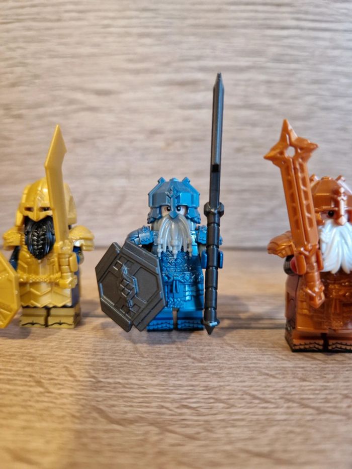 Figurines type lego 5 guerriers nains seigneur des anneaux - photo numéro 3