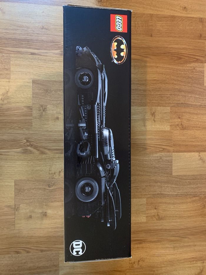 LEGO DC Batman 1989 Batmobile 76139 Neuf - photo numéro 4