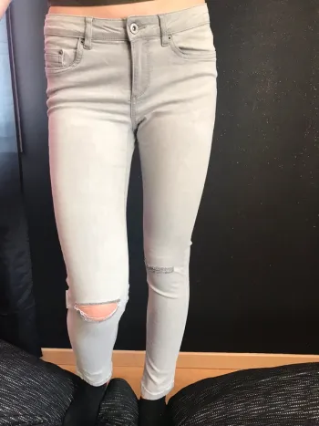 Jean slim gris taille 36