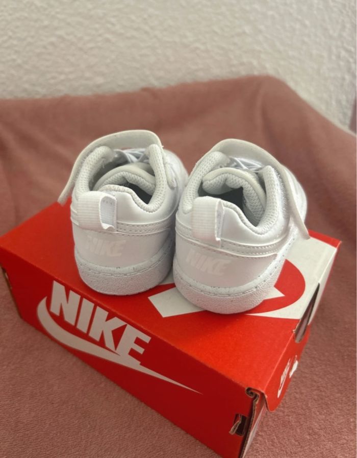 Basket Nike 19,5 - photo numéro 3