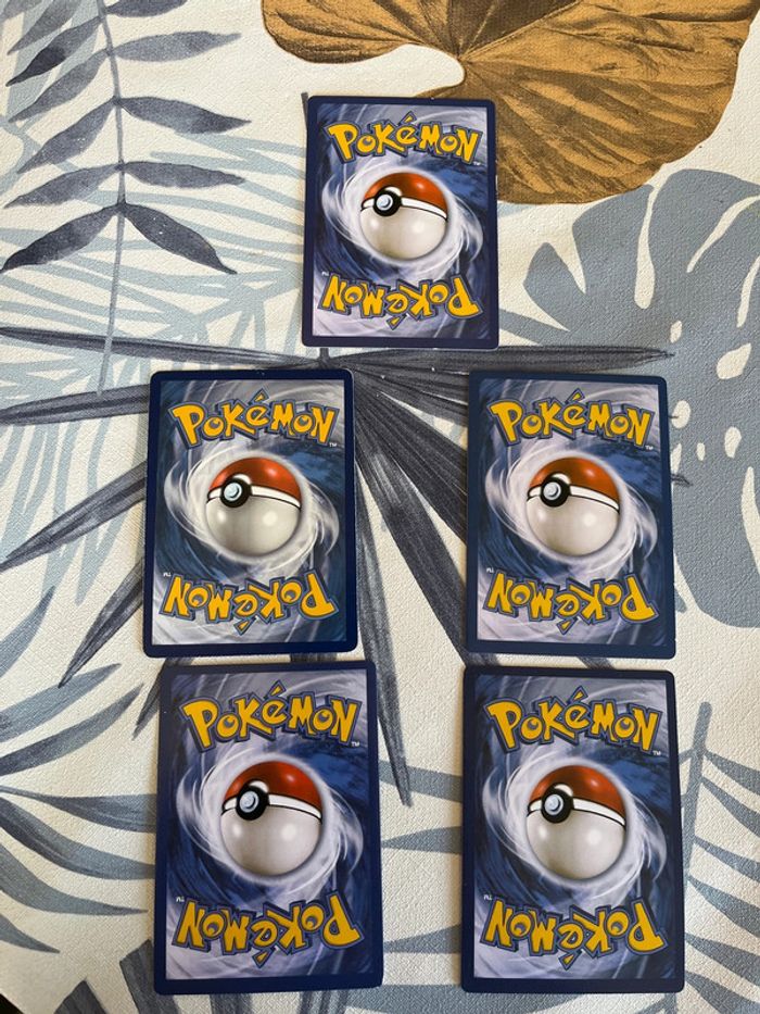 Carte Pokémon brillante - photo numéro 2
