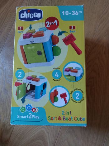 Cube à forme chicco