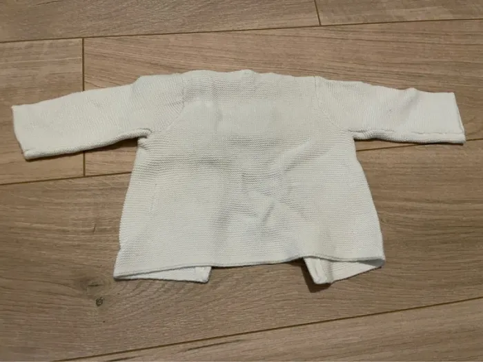 Gilet maille Jacadi taille 6 mois - photo numéro 2