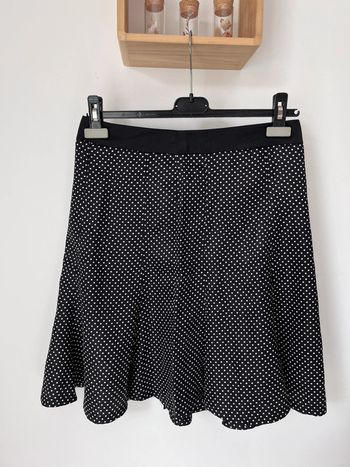 Jupe plissée à pois