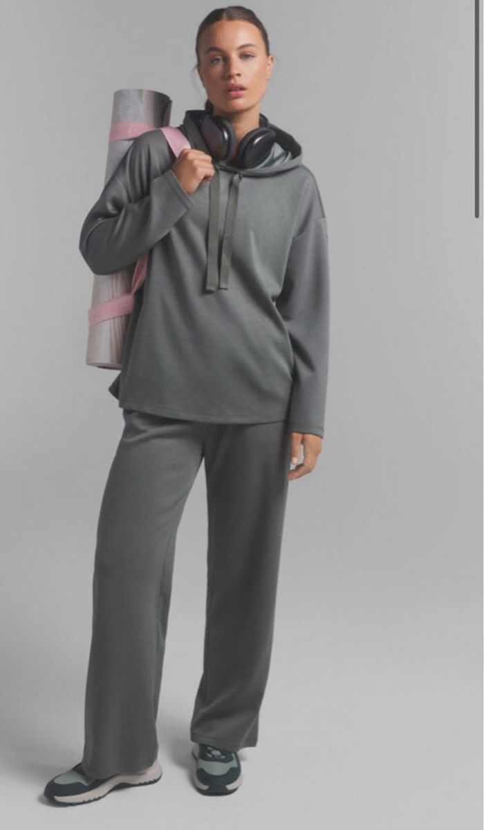 Ensemble sport - photo numéro 4