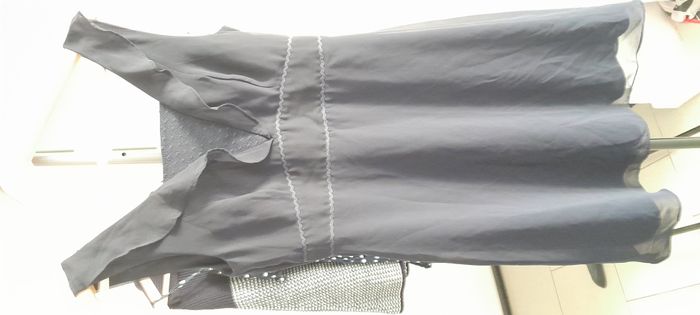 Robe bleu foncée Naf Naf