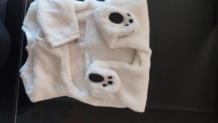 Pyjama épais petit ours. Neuf taille 1 mois - photo numéro 2