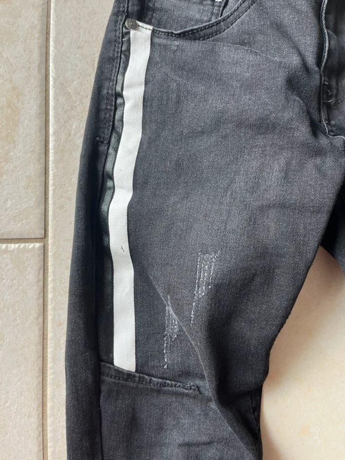 Jean 👖 - photo numéro 3