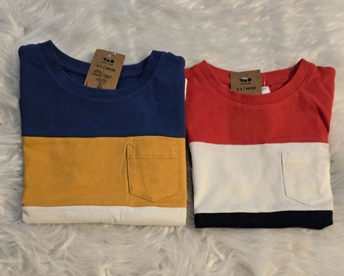 NEUFS (non portés)🏷🏷💙💙 teeshirts Manches Courtes 3ans (96cm) Garçon 💙💙 - photo numéro 2