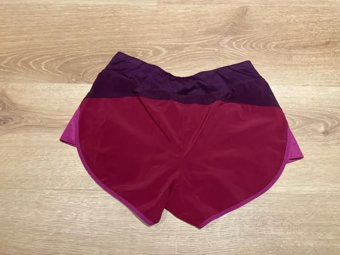 Short sport violet - photo numéro 2