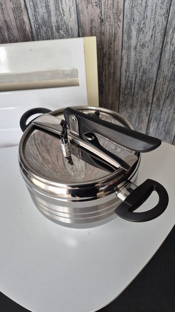 Cocotte-minute inox 