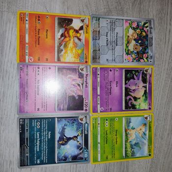 Carte pokémon Evoli mentali leafeon pyroli nymphali et noctali