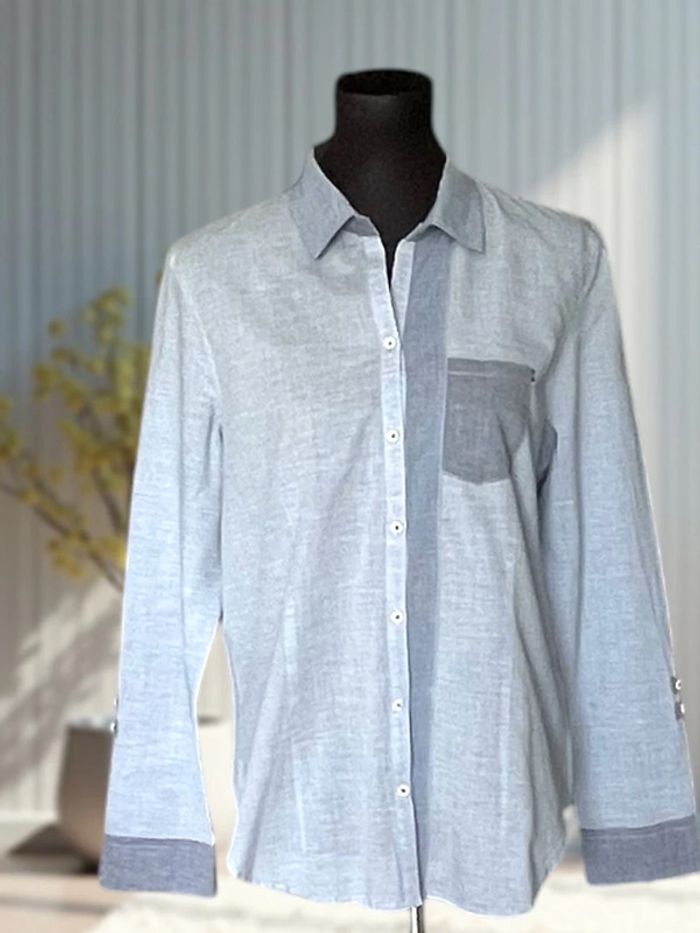 Chemise chic casual – bleu clair chiné et bleu acier