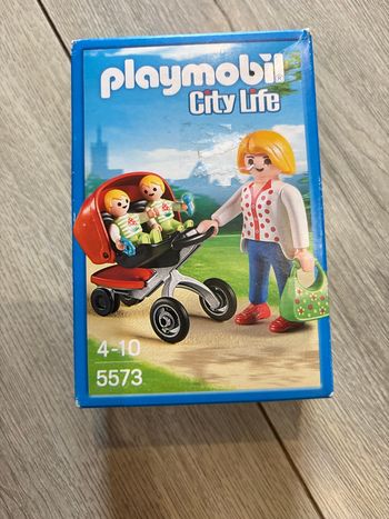 Neuf playmobil City Life maman jumeaux
