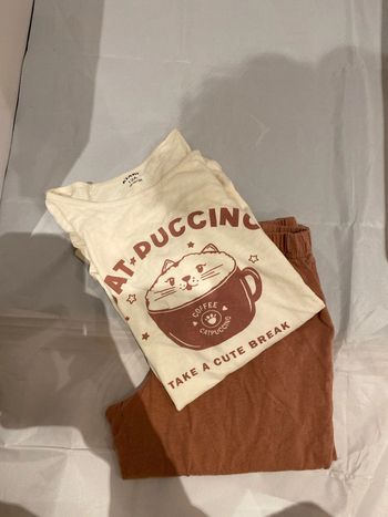 Pyjama cat•puccino