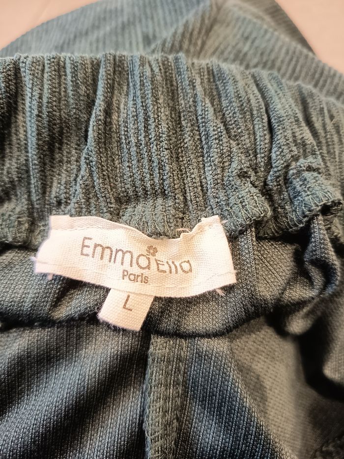Short velours vert Emma et ella neuf taille 40 - photo numéro 8