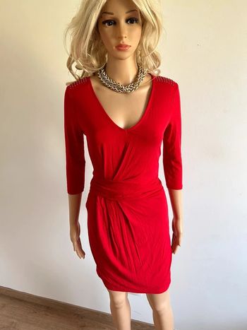 Robe rouge avec manches 3/4 Morgan taille S jamais portée