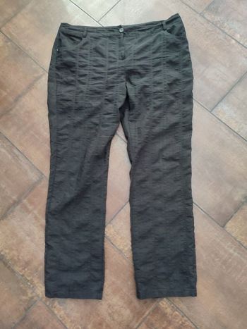 Pantalon été taille 46 Armand Thierry