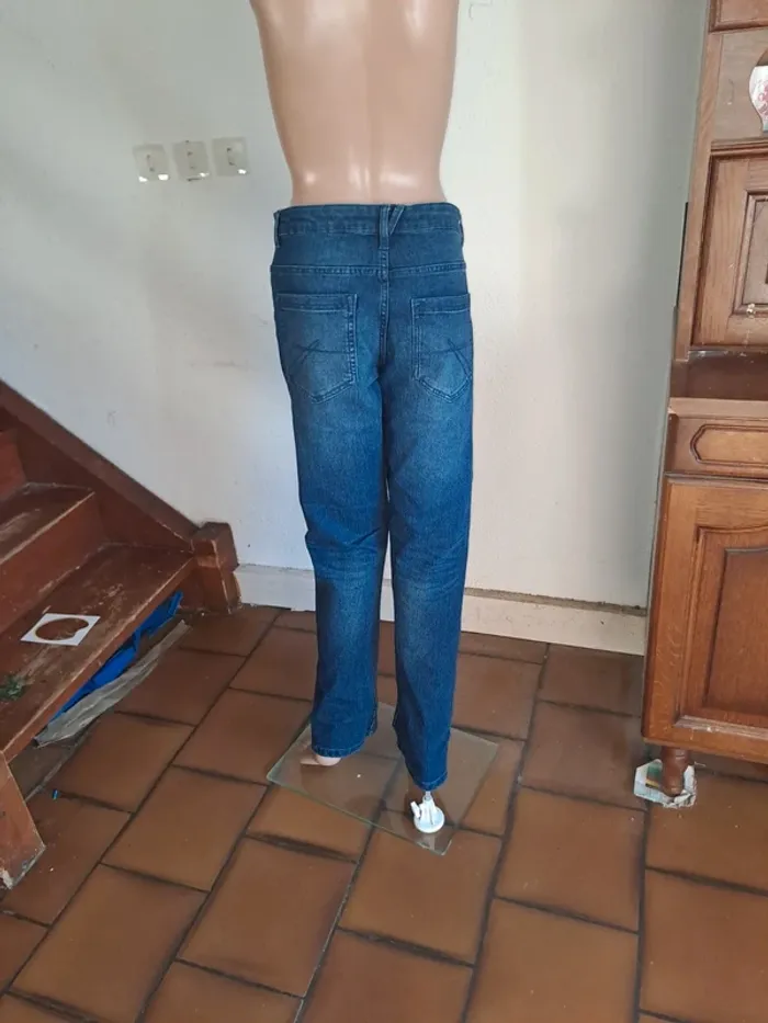 Jean 40 femme - photo numéro 2