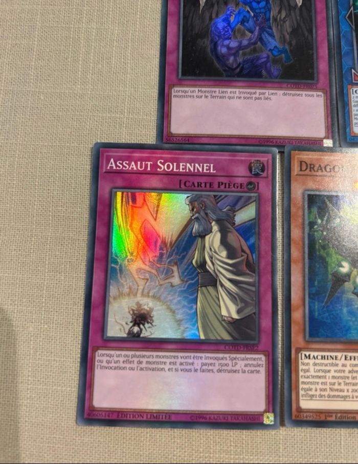 5 cartes Yu-Gi-Oh! - photo numéro 4