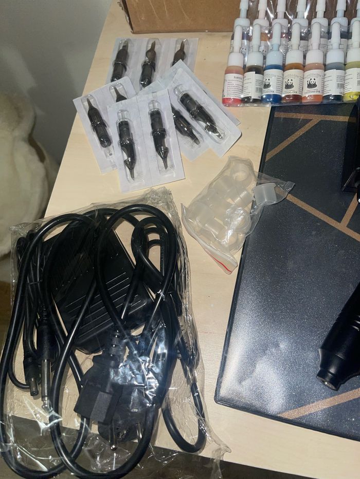 Machine complète a tatouer - photo numéro 3