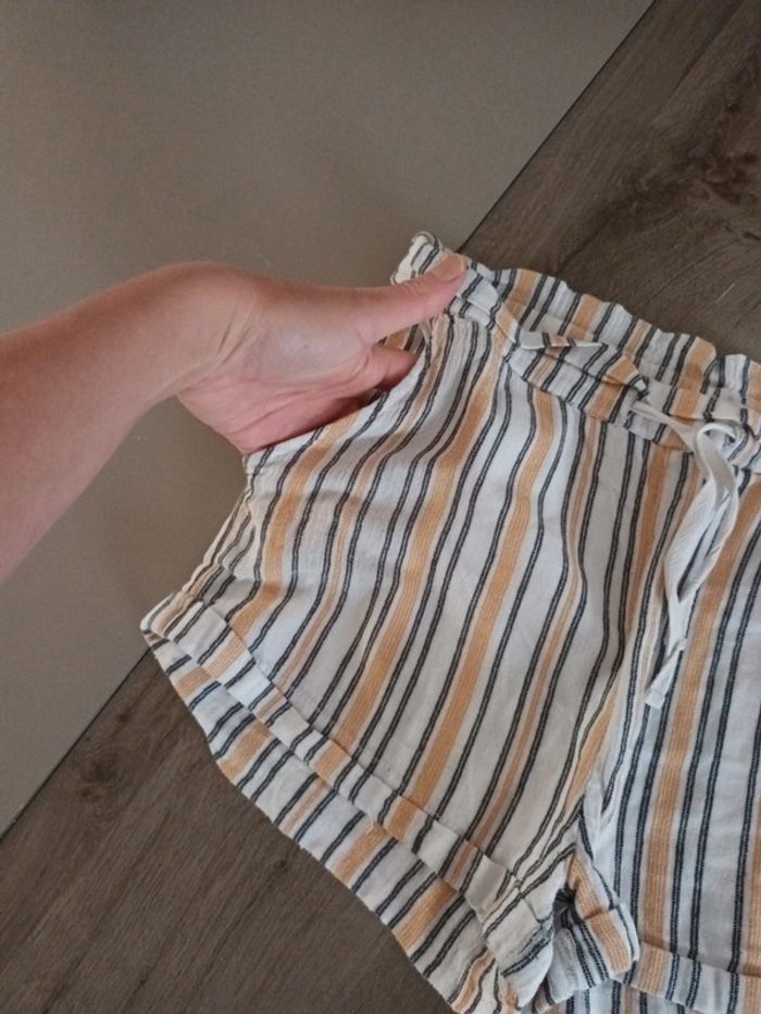 Short fille - photo numéro 7