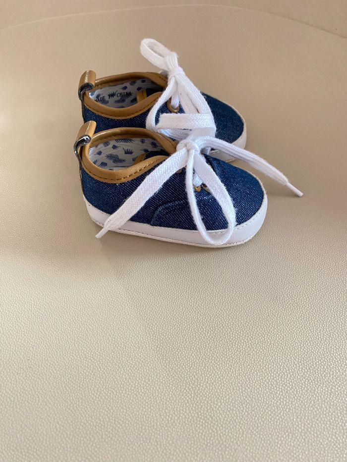 Lot de chaussures bébé garçon 0-3 mois - photo numéro 5