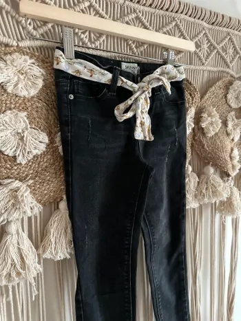 Skinny ceinture foulard 7 ans