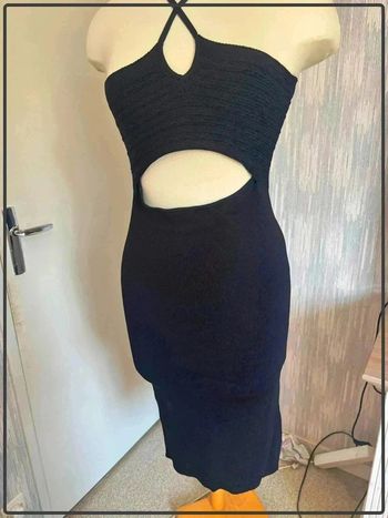 Robe fourreau taille 40 marque kookai neuve avec étiquette