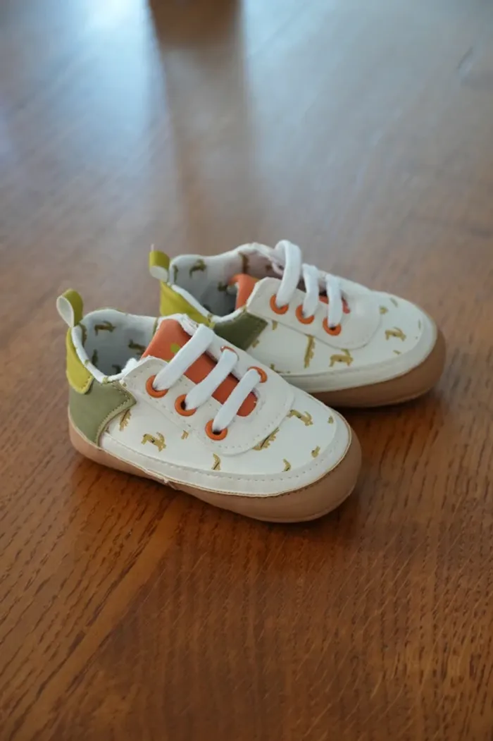 Chaussures bébé imprimé dinosaures - semelle souple - photo numéro 2