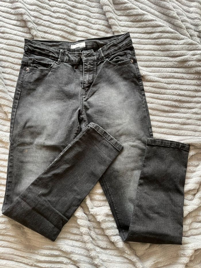 Pantalon noir/gris Kiabi