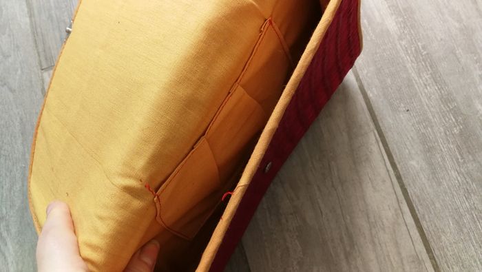 Pochette rouge en paille - photo numéro 2