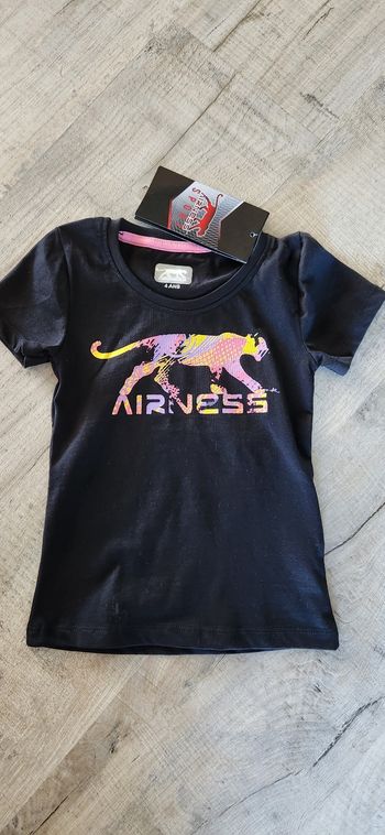 Tee-shirt fille Airness NEUF