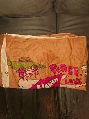 Magnifique Paréo / Sarong Hawaii – Détails Perlés & Pailletés